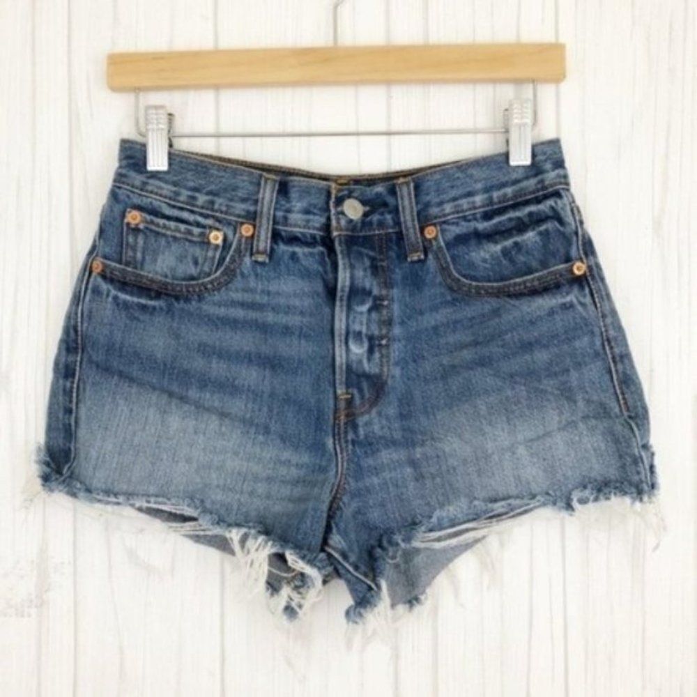 LEVI'S Button Fly Cut Off Shorts  - Picture 2 of 8